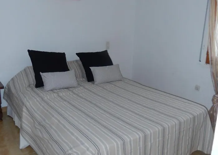 Villa Ref Garr11 *